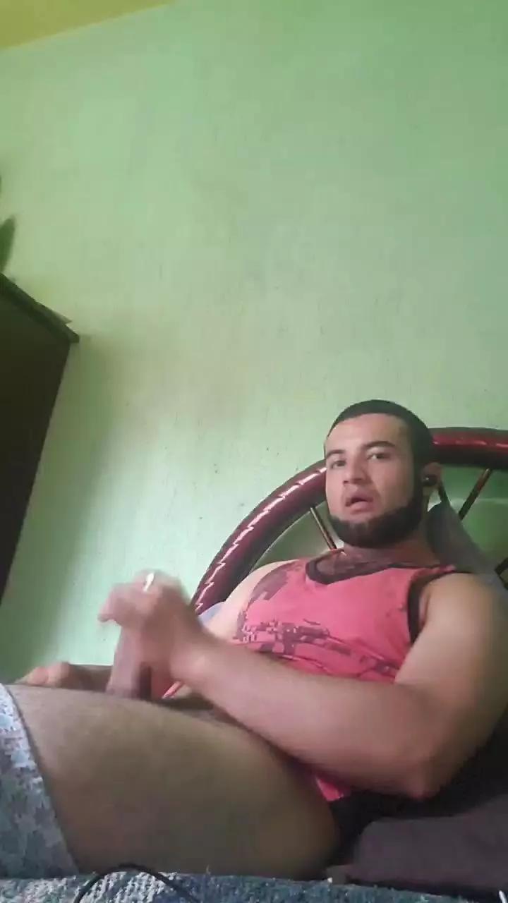 Ismaiketl on Cam4 