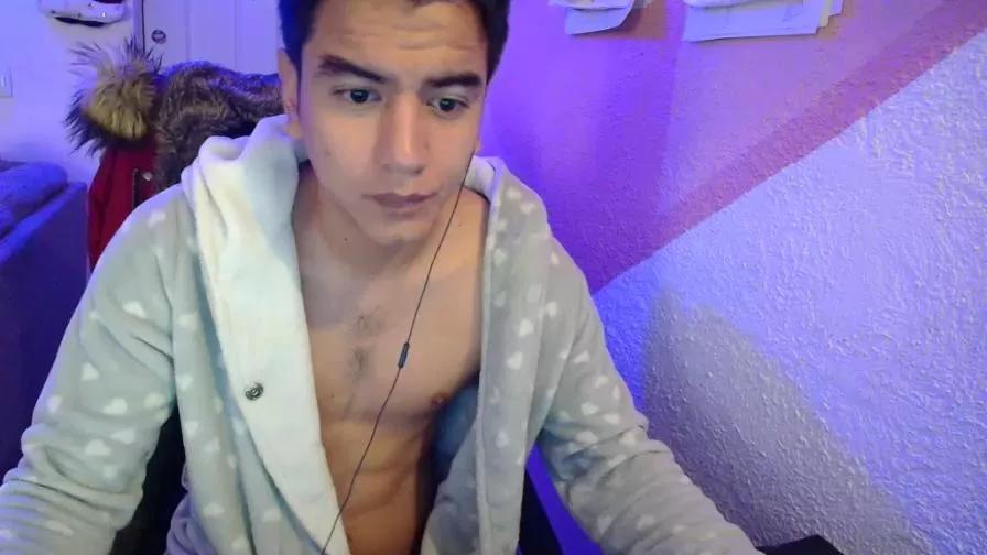 kael_art on Cam4 