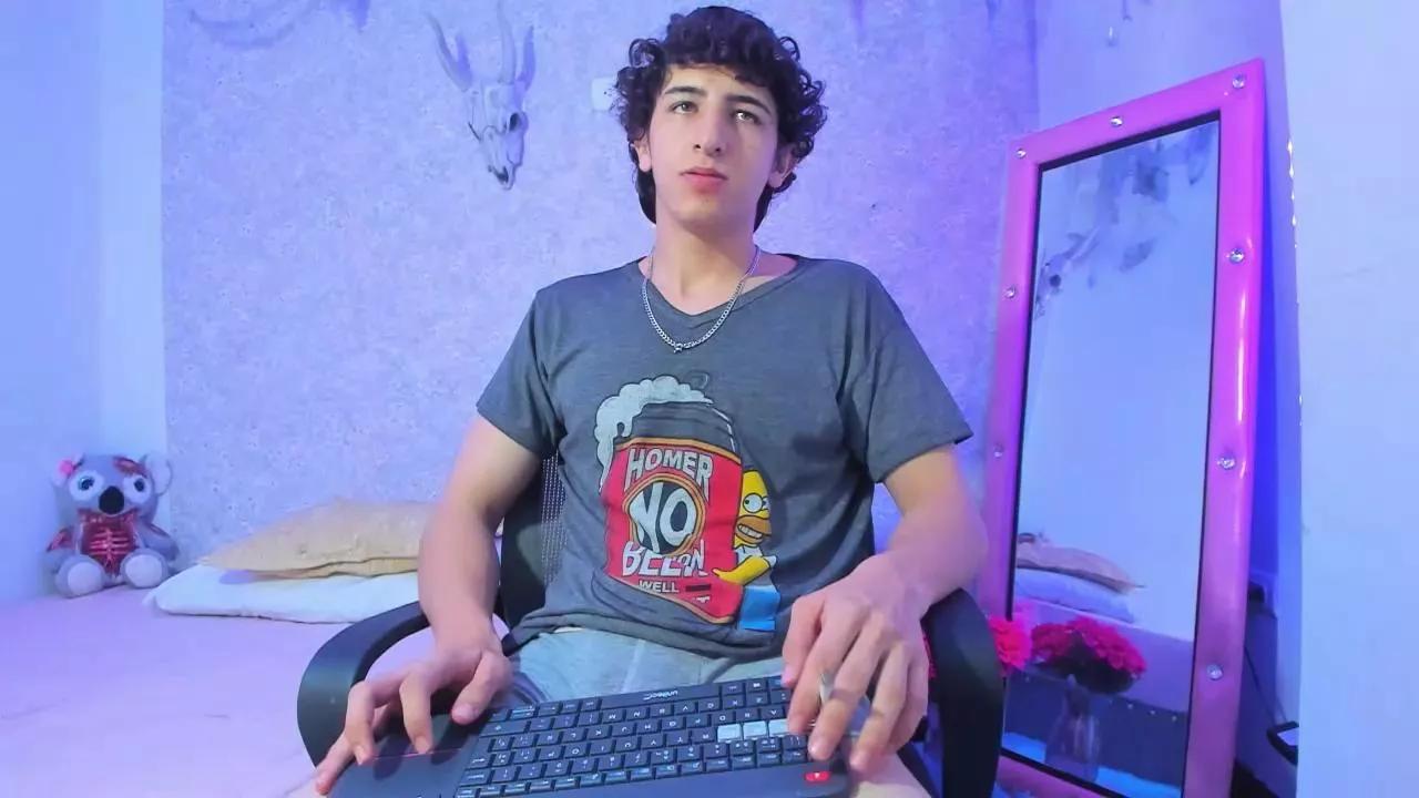 Kervs__ on Cam4 