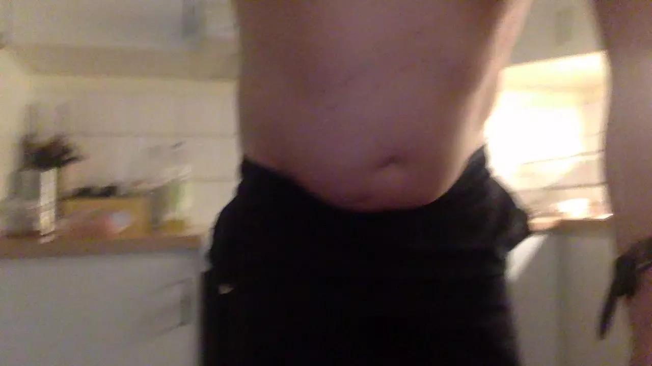 Kjyngbtm on Cam4 