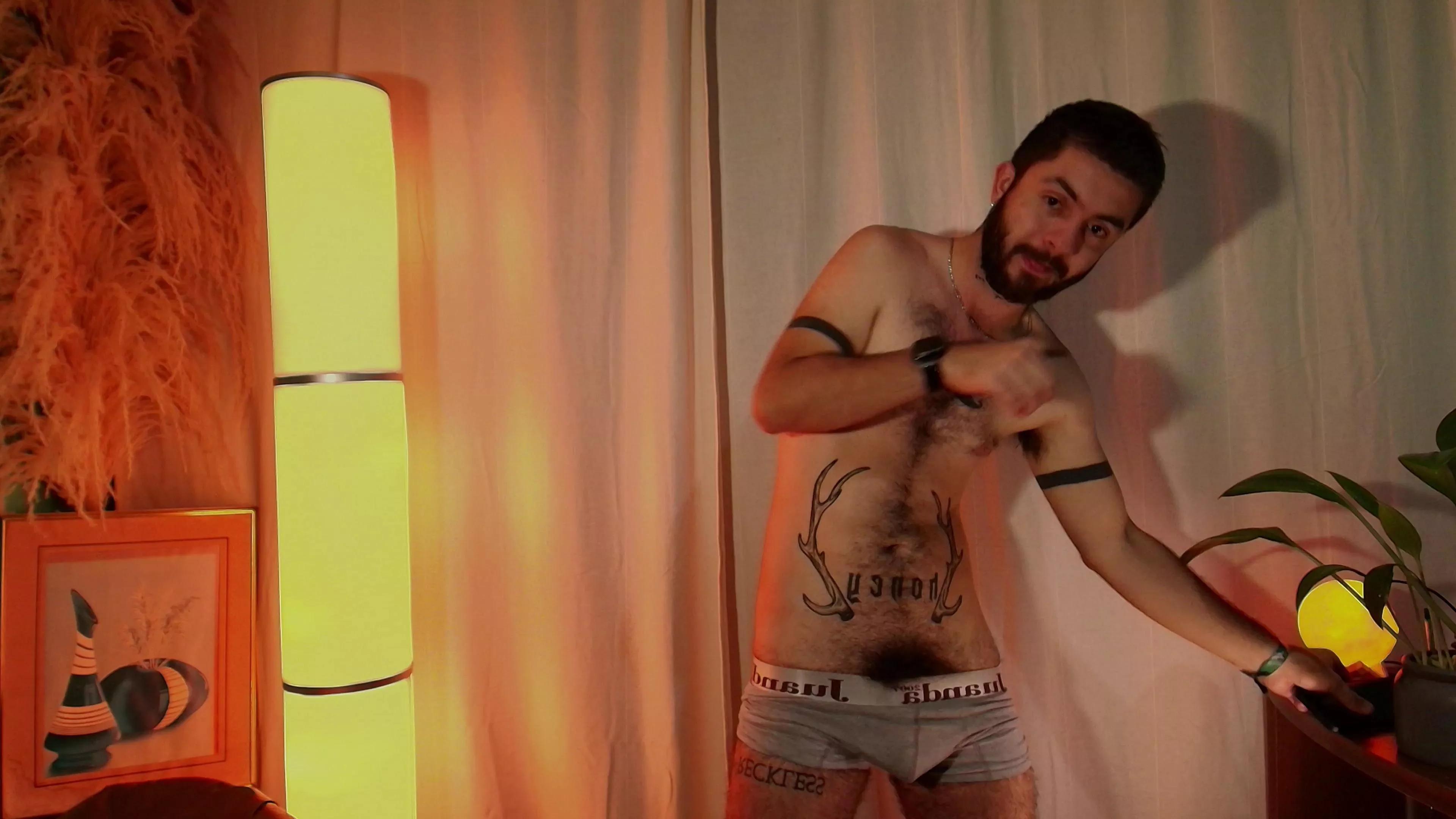 Matteo_Simpson on Cam4 