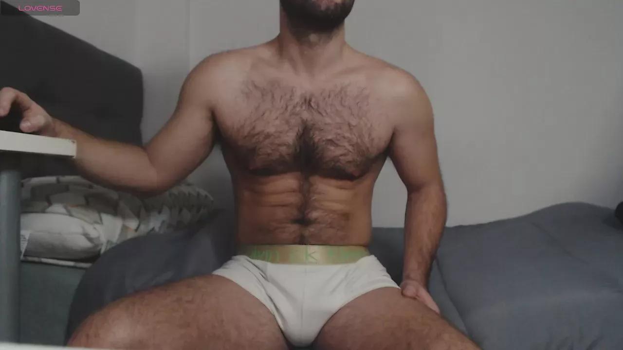 myhairymacho on Cam4 