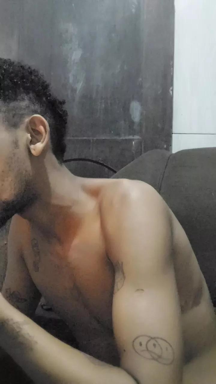 Nilson23cm_ on Cam4 