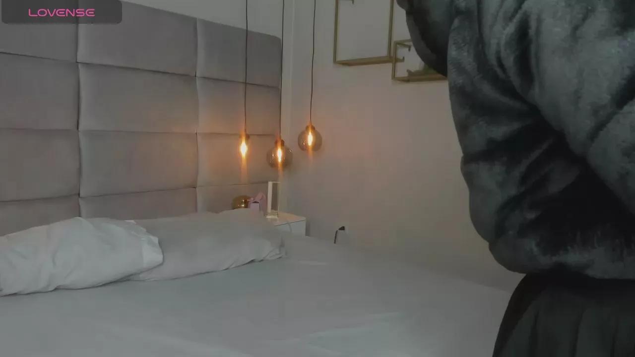 rubyrouge_ on Cam4 