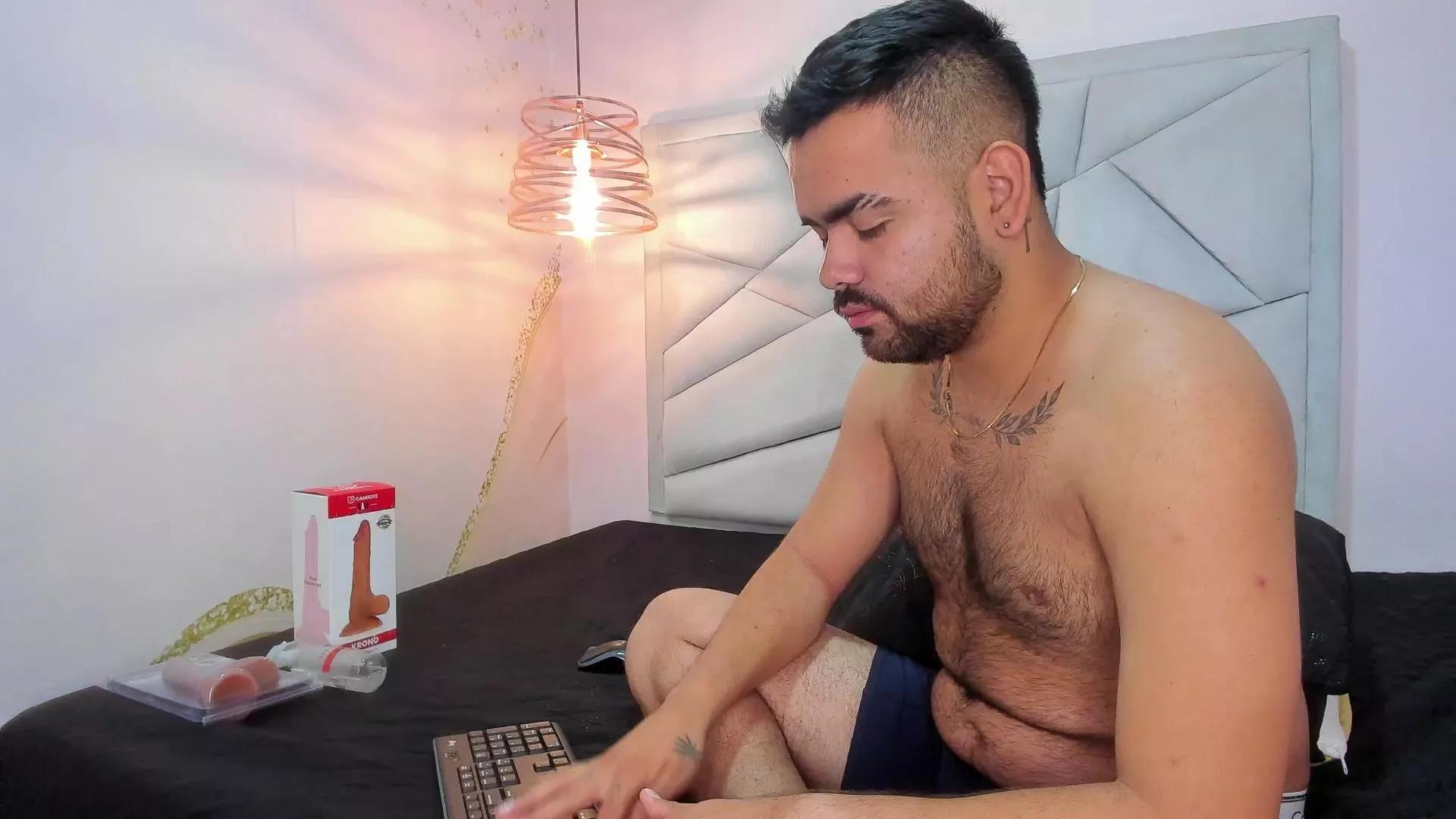SERGIO_STONEE on Cam4 