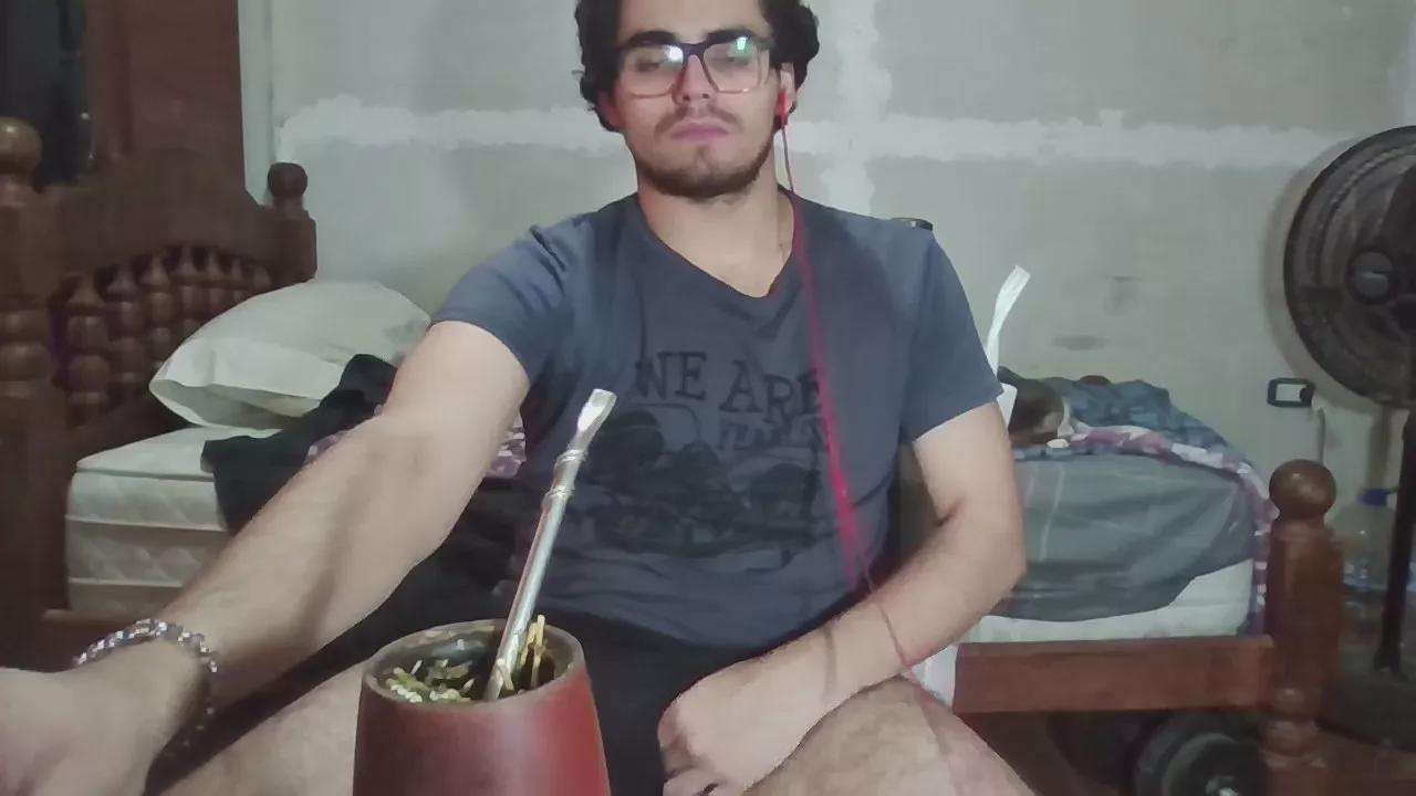 vicmagicRN on Cam4 
