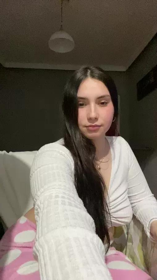 Xannel on Cam4 