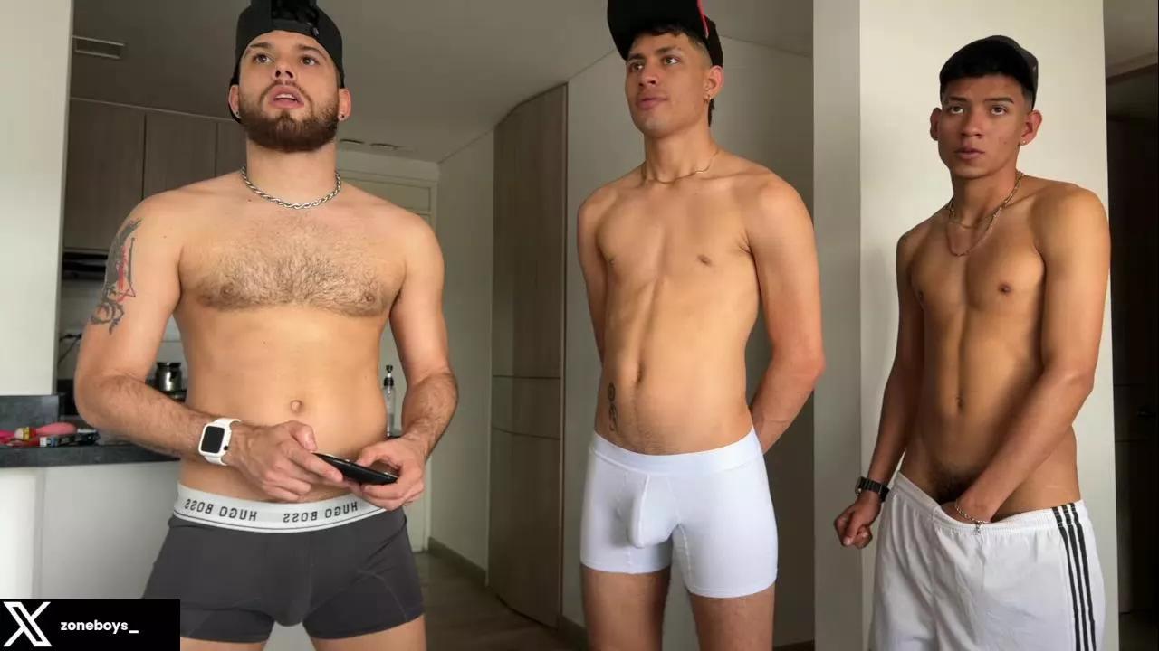 zoneboys_ on Cam4 