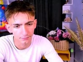 ben-biin on CamSoda 