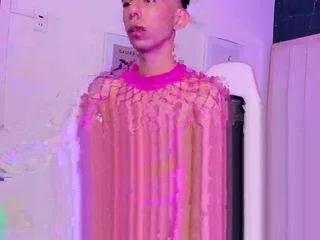 lucas-falcon on CamSoda 