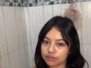tarahills on CamSoda 