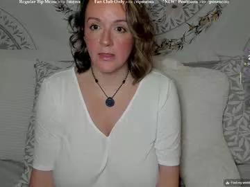 bigboobsmcgee2021 on Chaturbate 
