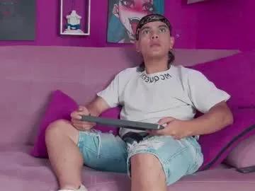 Freechat damon_walker on Chaturbate