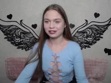 larapika on Chaturbate 