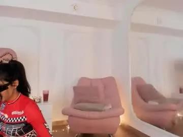Freechat luciana_roa on Chaturbate