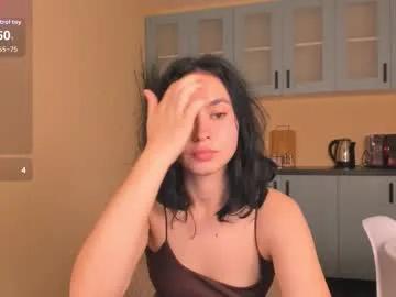 Freechat minniiemile on Chaturbate