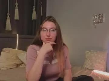 Private oliviavele on Chaturbate