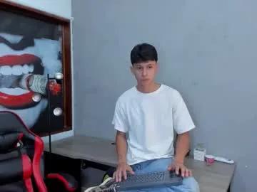 Freechat stephane_rouss on Chaturbate