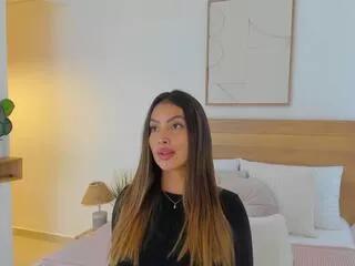 emiliana_lowell on Flirt4Free 