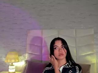 leiza_thompson on Flirt4Free 