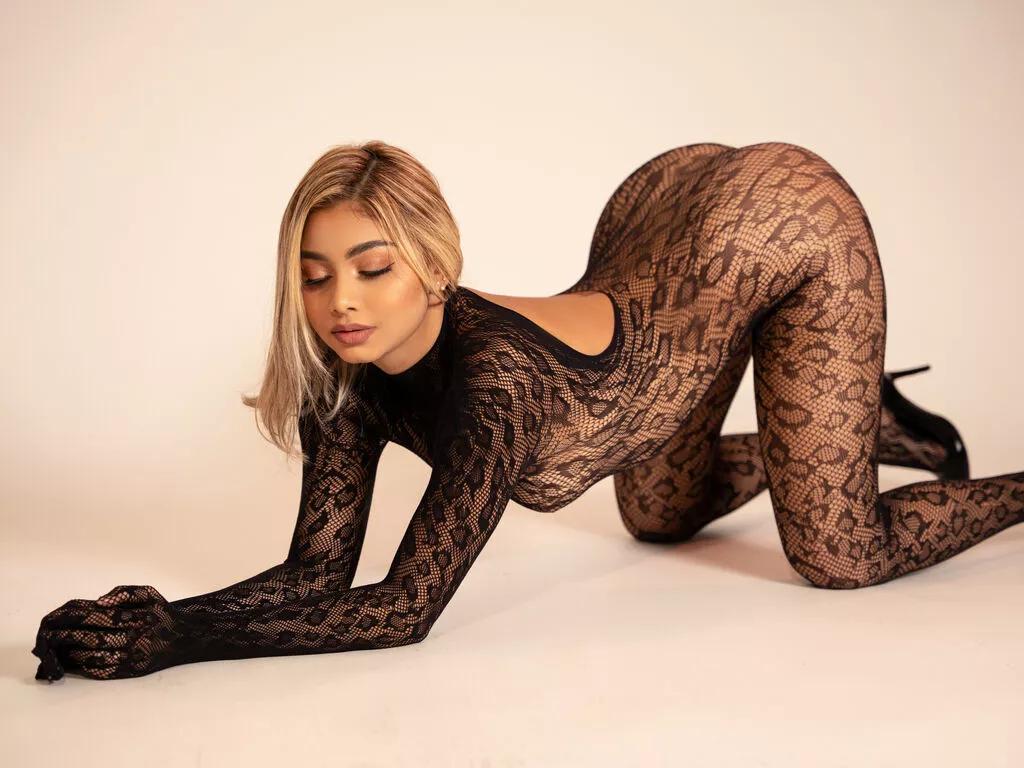 AlessandraMonet on LiveJasmin 