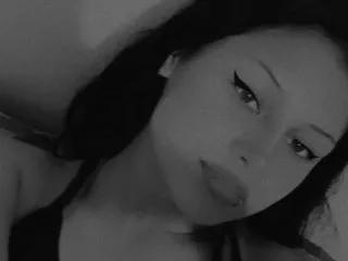 Ashlyrouse69 on Streamate 