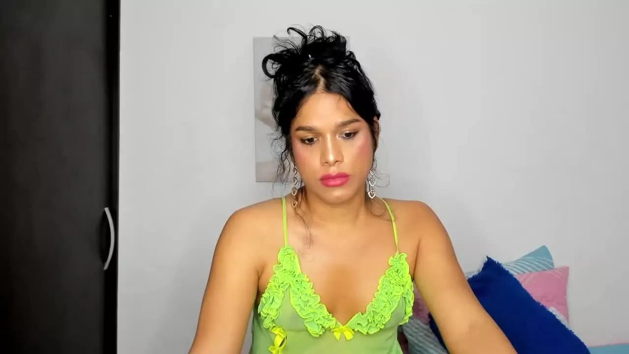 amandacapelliTS on Streamray 