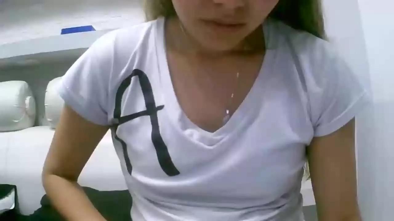 emmyferrer on Streamray 