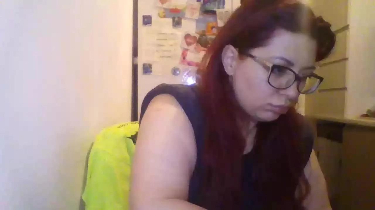VelvetPurple on Streamray 