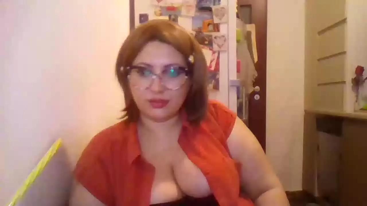 VelvetPurple on Streamray 