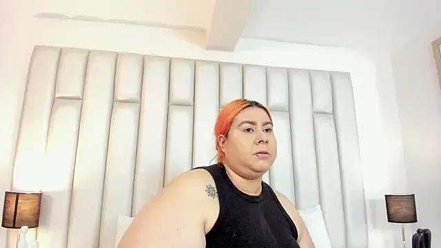 aandreaperez on StripChat 
