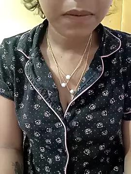 Alia-hot00 on StripChat 