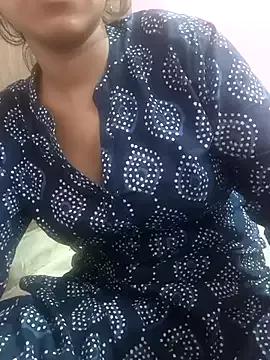 Alia-hot00 on StripChat 