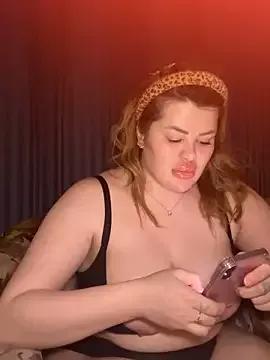 aydabella7777 on StripChat 