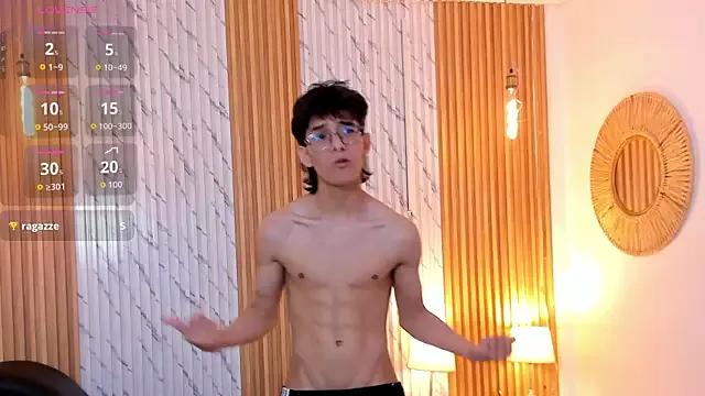 billie_jr on StripChat 