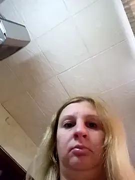 Freechat BustyBlond on StripChat