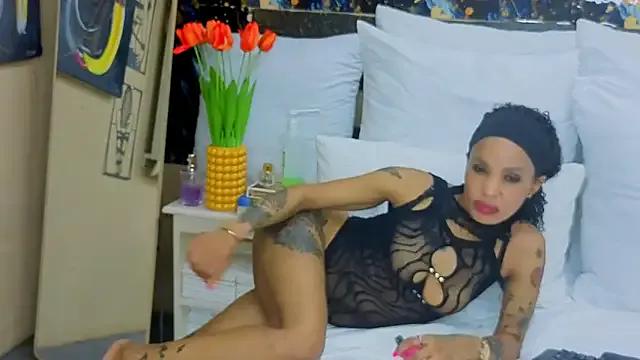 Freechat CaramelNatashaxx on StripChat