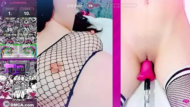 DaddysLittleGirl01 on StripChat 