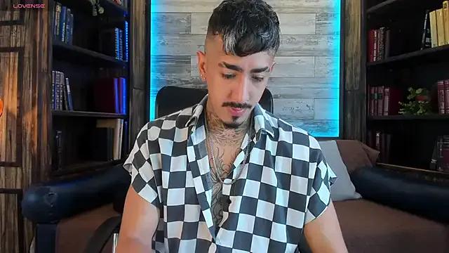 Freechat Donovan_Desmond on StripChat