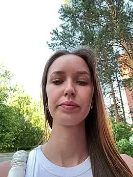 ElliRose on StripChat 