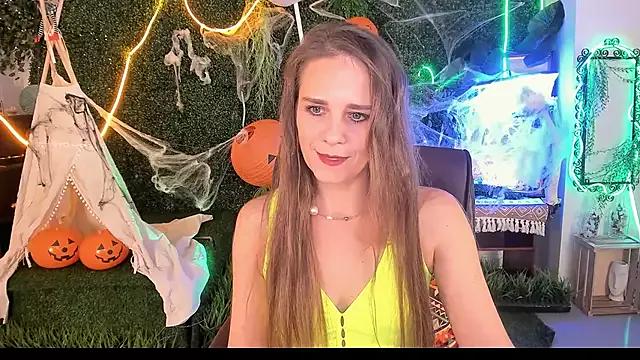 Private EmiliaBedy on StripChat