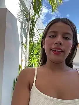 Freechat EMILIIA_RICHTER__ on StripChat