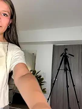 Freechat EMILIIA_RICHTER__ on StripChat