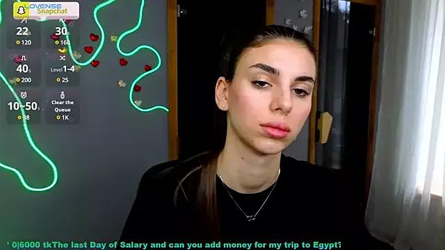 EmmyGreans on StripChat 