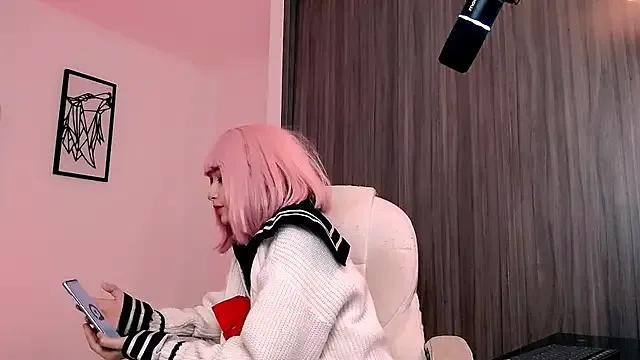 Freechat EmuOtori on StripChat