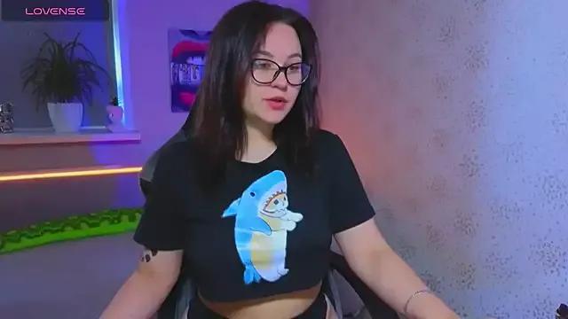 EsterLogan on StripChat 