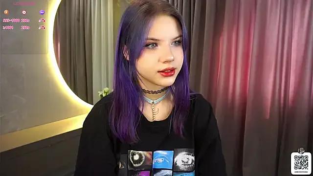 EvelyynLopez on StripChat 
