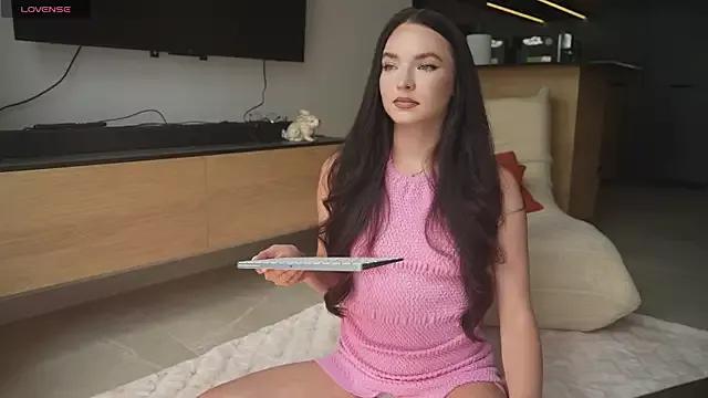 ibiddi on StripChat 
