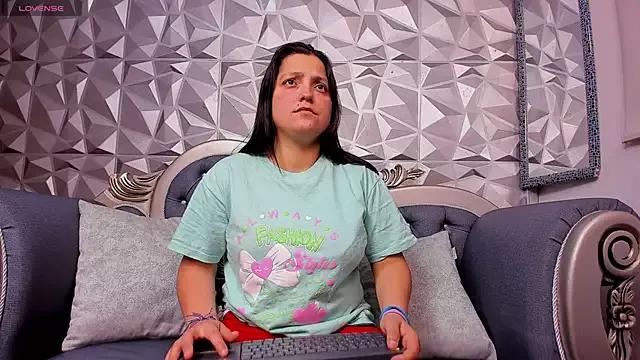 KataleyaStiward on StripChat 