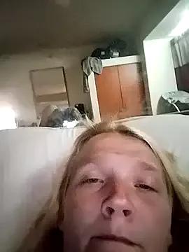 kenni4206 on StripChat 
